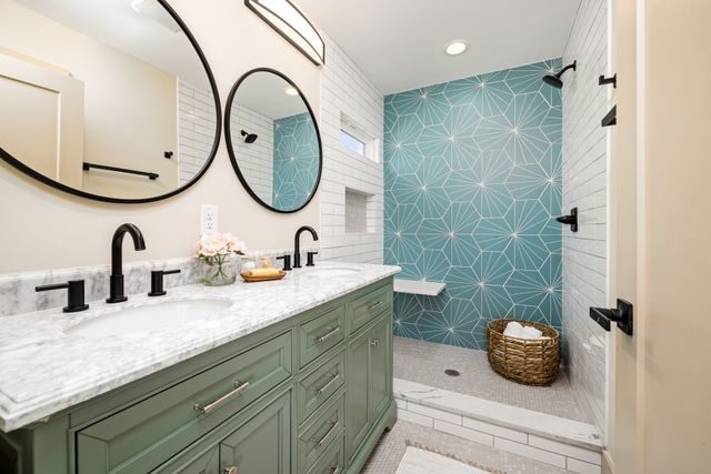 modern shower bathroom